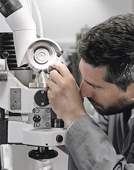 辛迪·克莱门特-上海伯爵售后服务中心